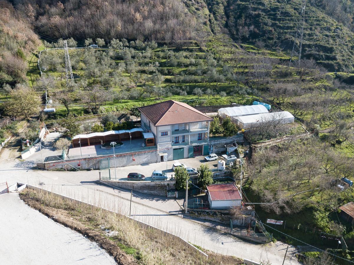 Tenuta Landi Country House Fisciano Bagian luar foto